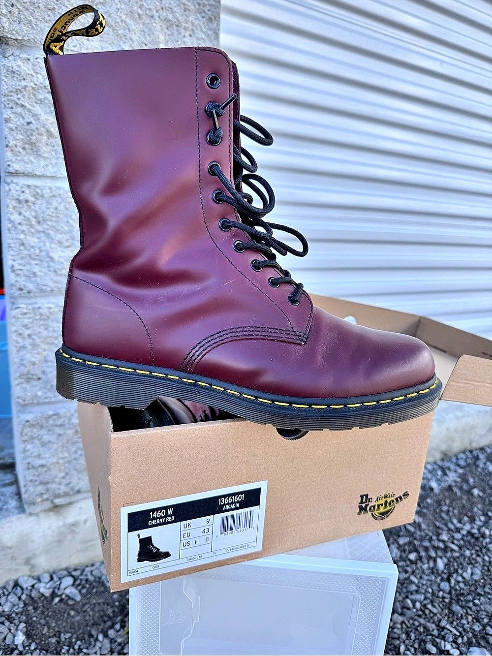 Dr. Martens 1460 Combat Boots Burgundy US 11 NWT